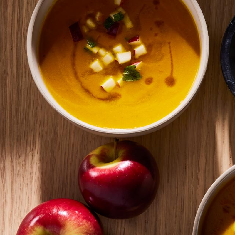GOLDEN APPLE CARROT SOUP